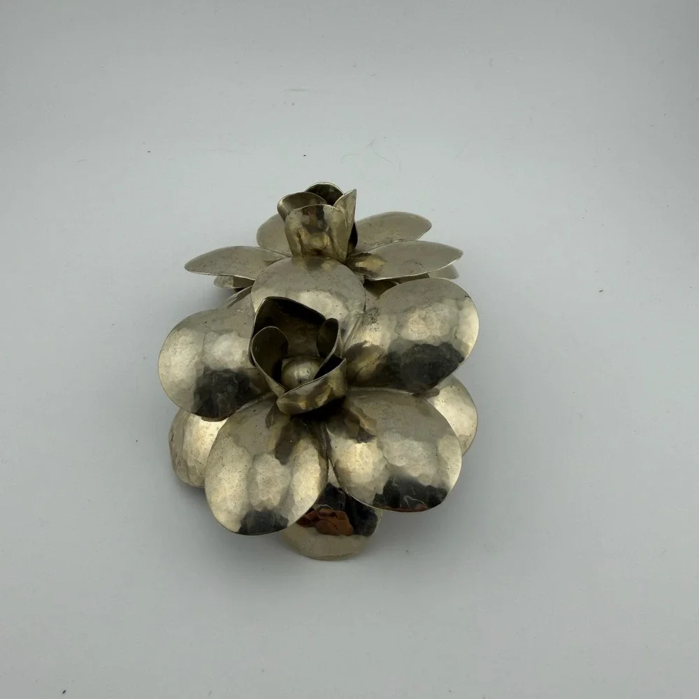 Vintage Artisan Hammered Metal 3D Flower Belt Buckle Silver Tone Statement